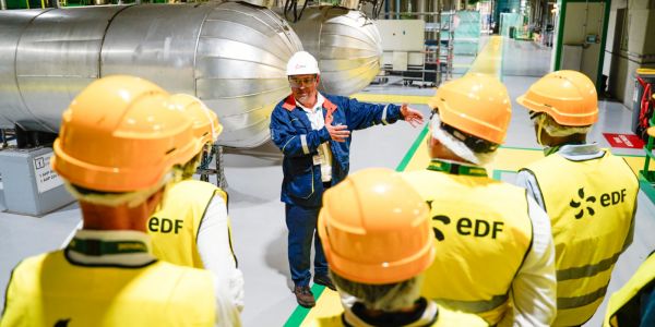Tourisme industriel : comment expliquer le succès des visites d'entreprises en France ?