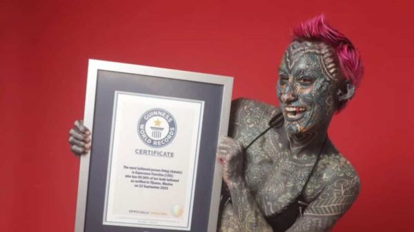 Avant-après: voici la femme la plus tatouée de la planète selon les records Guinness