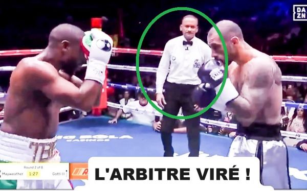 Vidéo: Floyd Mayweather fait "virer” l'arbitre dans sa revanche contre John Gotti III