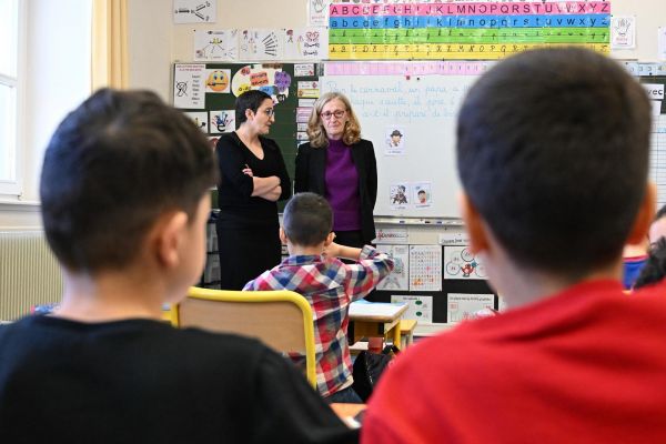 Les enseignants et chefs d'établissement entre lassitude et exaspération : « Je passe mon temps à faire et à défaire, au gré des changements ministériels »
