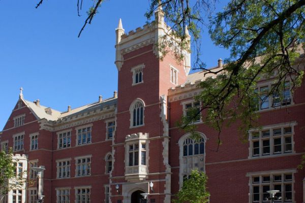 L'Australie compte diminuer de moitié les visas pour les étudiants étrangers