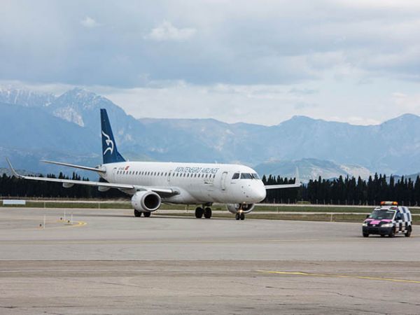 Surbooking :  « Il manquait 49 places dans l'avion » d’Air Monténégro
