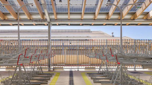 À Paris, la plus grande halle à vélos de France signée AREP