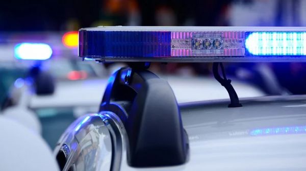 Nouvelle fusillade meurtrière aux Etats-Unis : Un ado ouvre le feu dans un lycée et tue 4 personne puis en blesse 9 autres