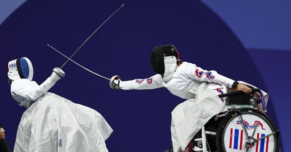 Jeux paralympiques 2024 : en escrime fauteuil, du dépit pour l'épée tricolore