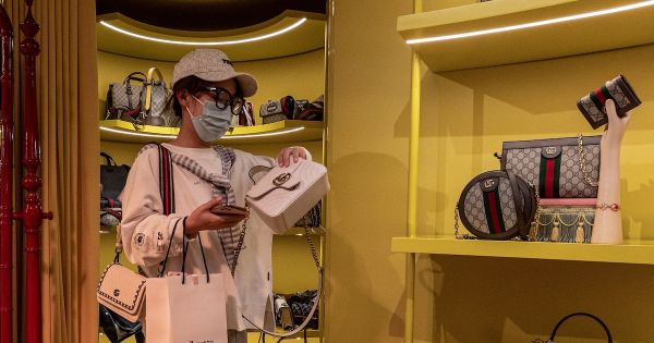 Gucci, Richemont, Porsche... Au pays de Xi Jinping, le bling-bling fait moins recette