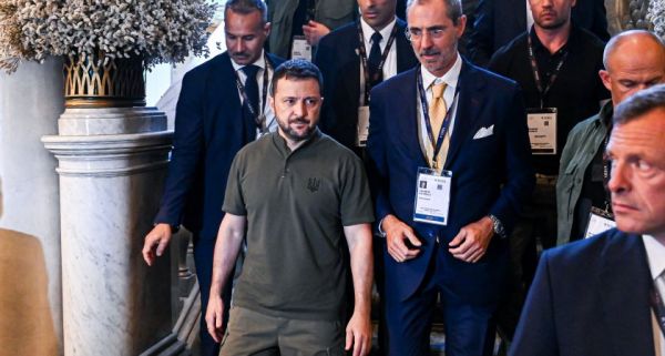Zelensky au mini-Davos italien pour plaider la cause de l’Ukraine