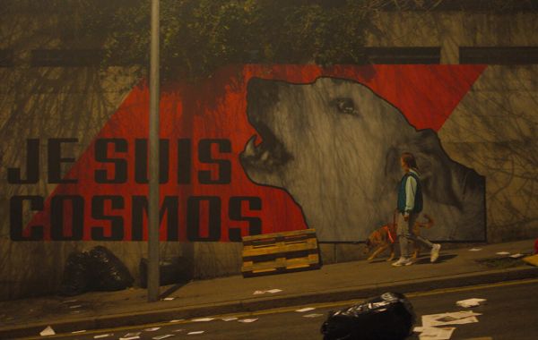 Dans "Le Procès du chien”, Laetitia Dosch plaide pour une noble cause avec humour