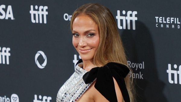 Jennifer Lopez en plein divorce avec Ben Affleck, sa revenge dress fait sensation : « inarrêtable...