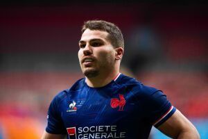 Eric Di Meco critique vivement le rôle d’Antoine Dupont au Rugby à 7