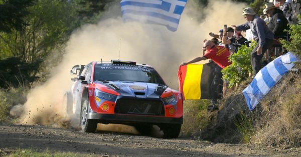 Rallye – WRC – Grèce : Neuville aux commandes, Ogier troisième