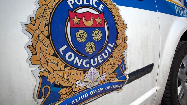 Un enfant de 4 ans se noie dans une piscine à Longueuil