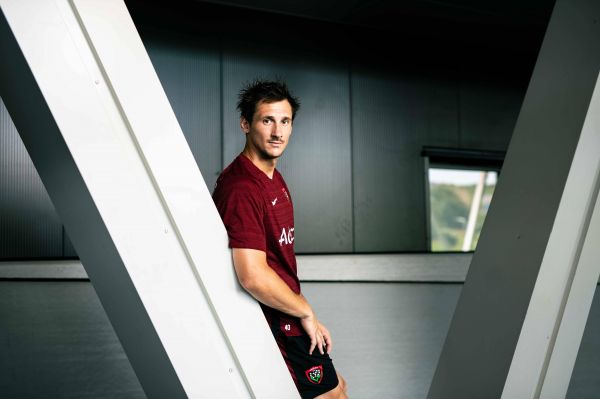 "Gagner un titre... ": le demi de mêlée du RCT  Baptiste Serin a l'obsession de la gagne