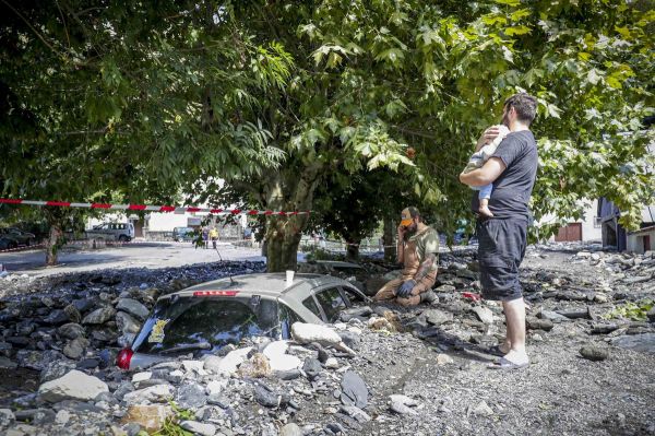 Intempéries en Béarn : la vallée d'Aspe dévastée, Etsaut enseveli, la RN134 coupée à Urdos