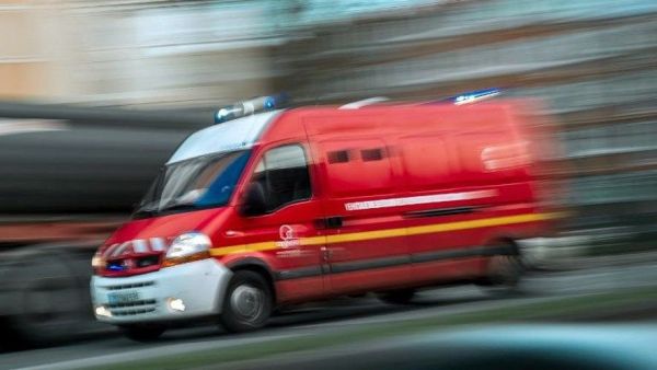 Littoral des Pyrénées-Orientales : 30 pompiers et 2 hélicoptères pour secourir plusieurs baigneurs pris par une très forte houle contre les rochers