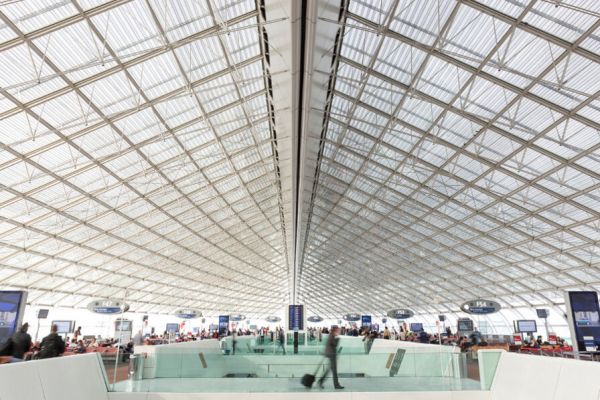 Chantier du CDG Express, succès de la fusée Vega, pantalon de randonnée motorisé... Le top 3 vidéo