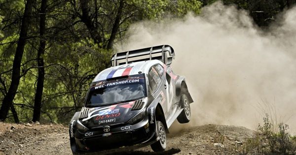 L'essentiel du sport dans nos régions. Sébastien Loeb au sommet du Mont-Blanc, le CSBJ et le SOC dans le dur... les infos de ce dimanche 8 septembre