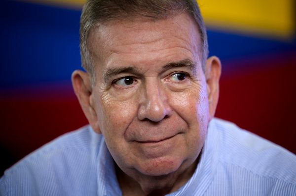 Le candidat de l'opposition a quitté le Venezuela pour l'Espagne