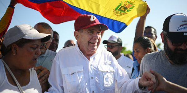 Le candidat de l'opposition a quitté le Venezuela pour l'Espagne