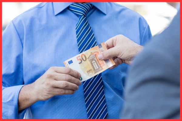 Les banques doivent des milliers d'euros aux Français qui pensent à en faire la demande en cas d'escroquerie