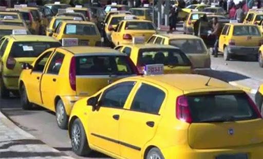 Tunisie: Les chauffeurs de taxi exigent un tarif de départ du compteur à 2 dt