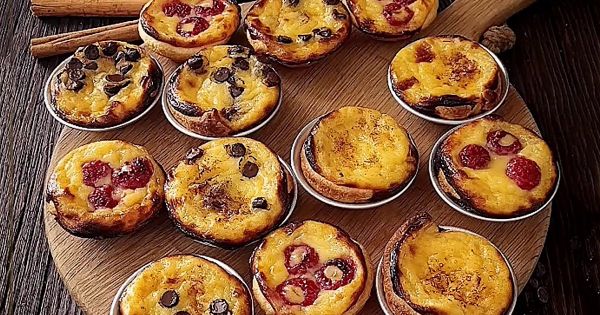 Pastéis de nata à ma manière... parce que j'aime bien changer les tradictions...