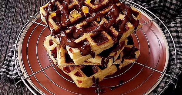 Mes gaufres au pain de mie perdu orange et chocolat ! Parce que j'adore les gaufres !