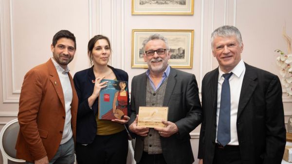 Littérature – "Les Vents Ovales", la bande dessinée récompensée par le prix Biblioteca du "meilleur ouvrage rugby de l'année"