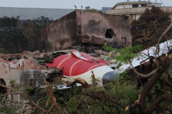 Crash du Boeing d'Air India : que révèle la seconde boîte noire retrouvée dimanche ?