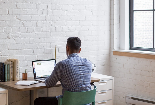 4 solutions pour corriger sans ambages votre manuscrit de thèse