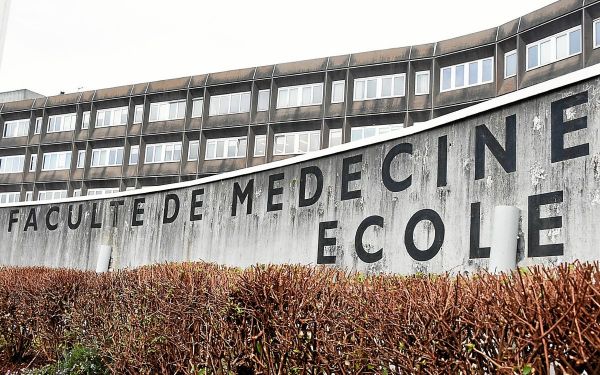 Plus d'étudiants en médecine : plus facile à dire qu'à faire ?
