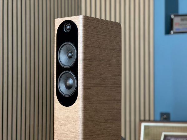 JMR Lunna MKII et Lucia MKII : deux icônes remises au goût du jour