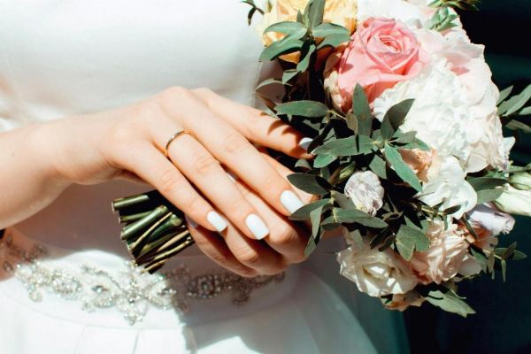 Comment accessoiriser une robe de mariée ?
