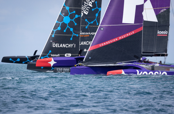 Ocean Fifty Series. Erwan Le Roux (Koresio) remporte l’Act 1 à Saint-Malo