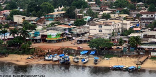 Oiapoque : le procès du pêcheur suspecté d’avoir violé l’amérindienne de 15 ans décédée à l’Hôpital de Cayenne fait l’objet d’une demande de dépaysement à Calçoene