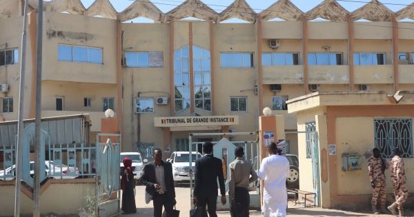 Des journalistes au Tchad ont droit à une mise en liberté provisoire avant leur procès