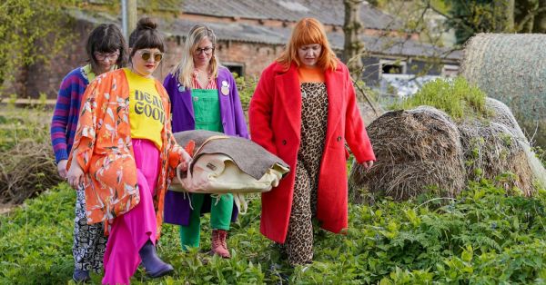 Composter les morts : une révolution verte pour les rites funéraires ?