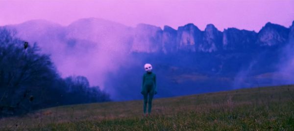 [EXCLU] Vidéo : Caïman – Dreams are ways to see dead people again