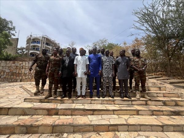 Sécurité et développement à lAtacora : larmée mise sur la population pour bâtir la paix (aCotonou.com)