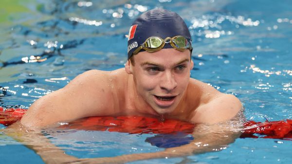 Natation: Léon Marchand réalise les minima sur 400m 4 nages