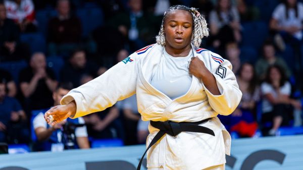 DIRECT. Mondiaux de judo 2025: suivez le parcours de Romane Dicko à la poursuite de la médaille d'or en live