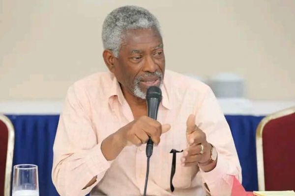 Haïti : « Même dans l'effondrement, c'est la culture qui nous maintient debout », selon Christophe Philippe Charles à l'honneur de Livres en folie 2025