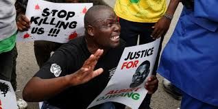 ECHAUFFOUREES LIEES A LA MORT SUSPECTE D'UN BLOGUEUR AU KENYA : Comment arrêter la spirale de violence ?   
