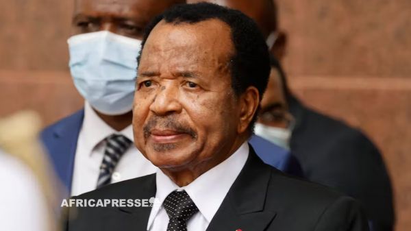 Cameroun : dans son fief du Sud, Paul Biya contesté par des élites locales pour la présidentielle 2025