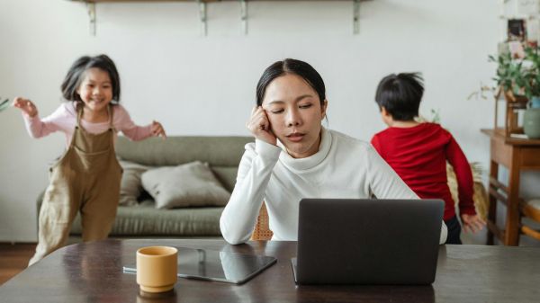 « Kermesse, planning, inscriptions... Depuis que j'ai des enfants, le mois de juin est le pire mois de l'année » - TÉMOIGNAGE