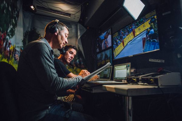 «  Ça va être déchirant '' – Ned Boulting regarde le tour de France final avec ITV