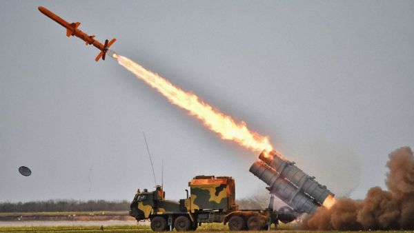 Guerre en Ukraine : un "traître" ukrainien arrêté après avoir tenté de fournir la position des missiles de croisière R-360 Neptune à la Russie