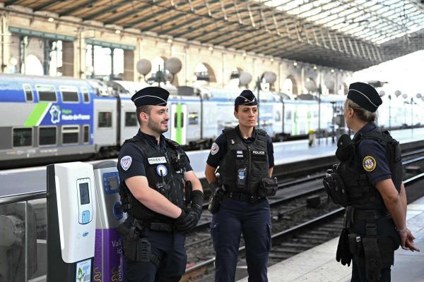 Contrôles aux frontières dans les gares et les bus : 620 étrangers en situation irrégulière ont été interpellés