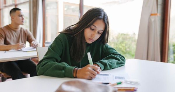 Spécial baccalauréat : voici le prénom qui a le plus de chances d'avoir la mention très bien
