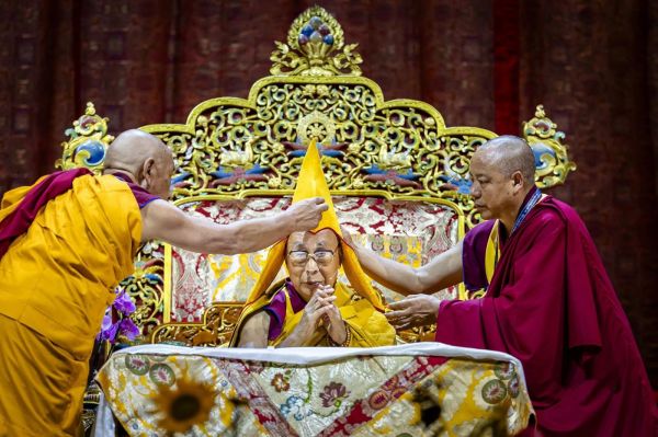Succession du dalaï-lama : un message très attendu avant ses 90 ans